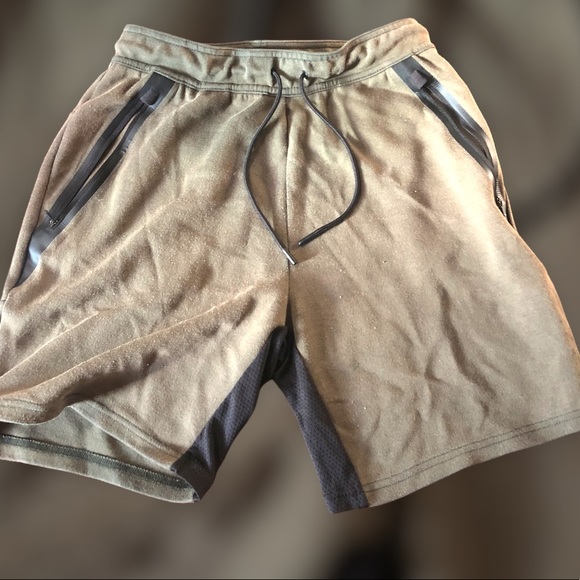 H&M Other - FEEE!! 🟡 H&M SPORT ATHLETIC SHORTS SMALL